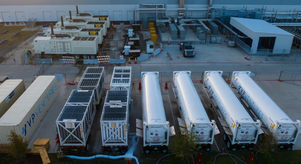 VP Ventures LNG-to-Power installation with LNG storage tanks, ambient vaporizers and onsite generators.